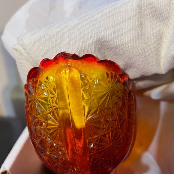 Vintage Fenton Amberina Glass Basket Split Twig Handle Candy Dish Bowl - Picture 4 of 4